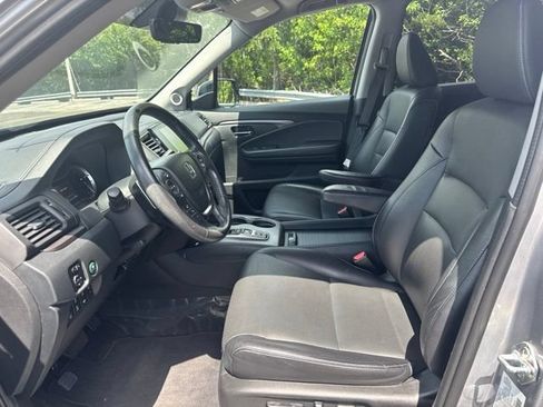 Used 2023 Honda Ridgeline RTL-E image 8