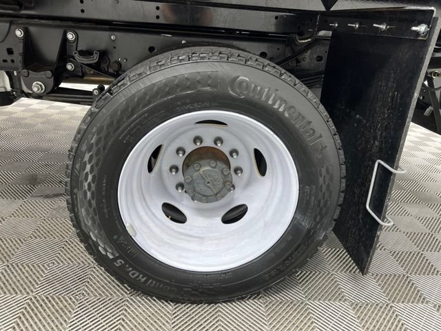 New 2024 Ford F550 4x4 Regular Cab Super Duty image 9