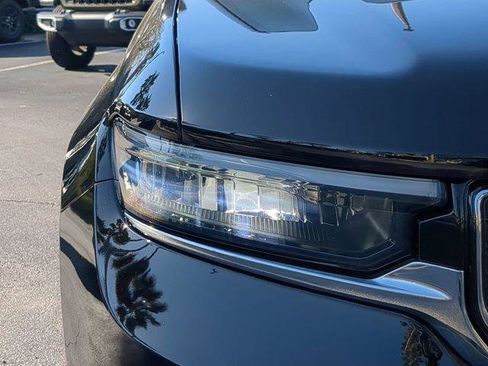 Certified 2024 Jeep Grand Cherokee L Limited image 10