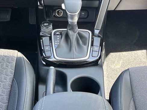 New 2026 Kia Seltos S FWD image 13