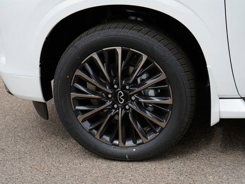 New 2026 INFINITI QX80 Autograph w/ Autograph Exterior Package image 3