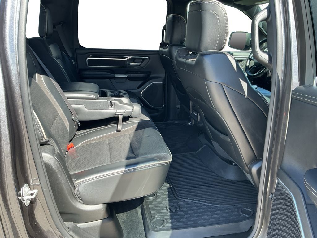 Used 2021 RAM 1500 Laramie w/ Sport Appearance Package AWD/4WD image 27