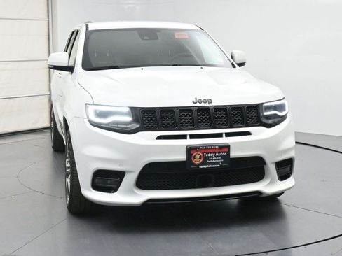 Used 2018 Jeep Grand Cherokee SRT w/ Trailer Tow Group IV AWD/4WD image 29