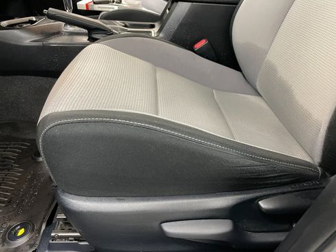 Used 2018 Toyota RAV4 XLE image 24