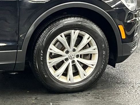 Used 2018 Volkswagen Tiguan S FWD image 34