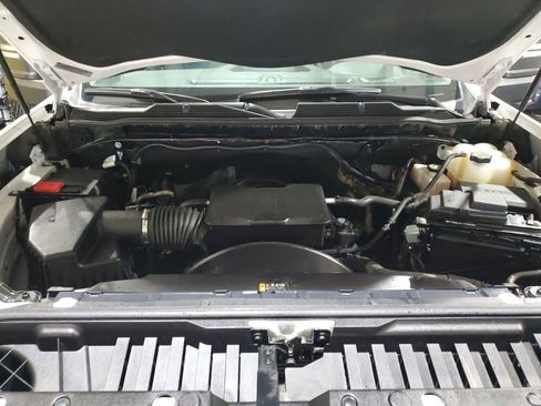 Used 2024 Chevrolet Silverado 2500 Custom w/ Custom Value Package image 11