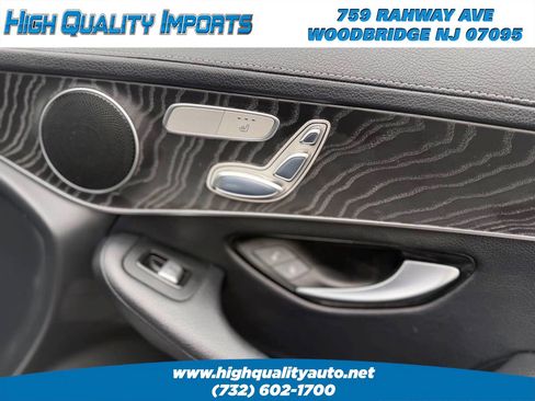 Used 2017 Mercedes-Benz GLC 300 4MATIC Coupe image 54