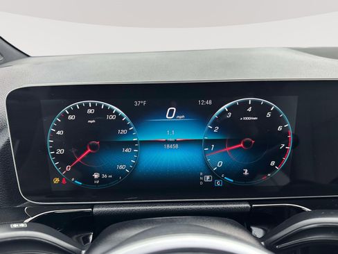 Used 2021 Mercedes-Benz GLA 250 4MATIC image 21