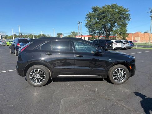 Used 2025 Cadillac XT4 Sport AWD/4WD image 5
