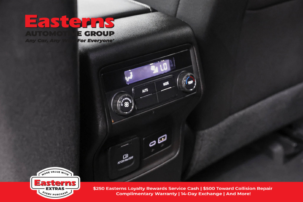 Used 2023 GMC Acadia SLE w/ Driver Convenience Package AWD/4WD image 25