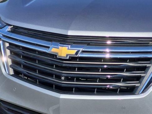 Used 2024 Chevrolet Equinox LT FWD image 36