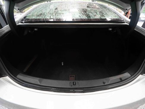 Used 2018 Buick LaCrosse Essence FWD image 27