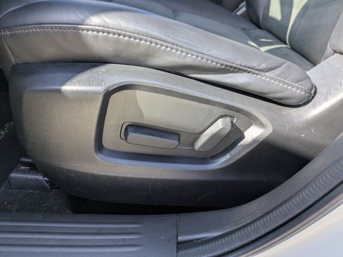 Used 2021 MAZDA CX-5 Touring image 8