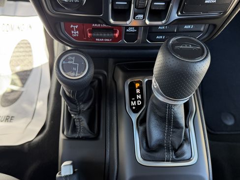 New 2026 Jeep Gladiator Mojave AWD/4WD image 28