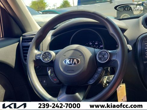 Used 2018 Kia Soul w/ Convenience Package FWD image 17