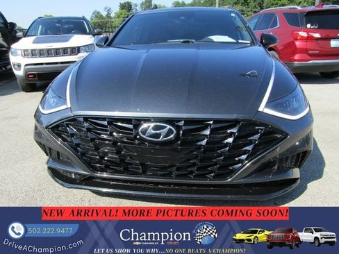 Used 2022 Hyundai Sonata SEL Plus w/ Cargo Package FWD image 2