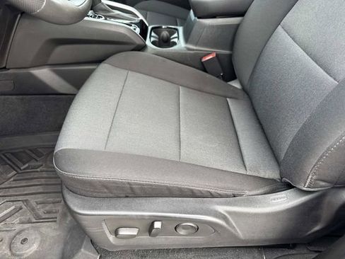 Used 2023 Chevrolet Colorado Trail Boss w/ Technology Package image 19