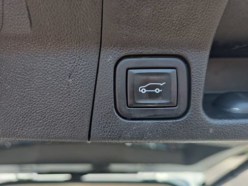 Used 2021 GMC Acadia Denali AWD/4WD image 14