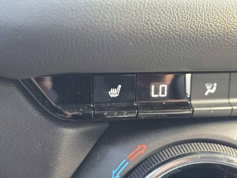 Used 2025 Chevrolet Blazer LT w/ Midnight/Sport Edition image 24