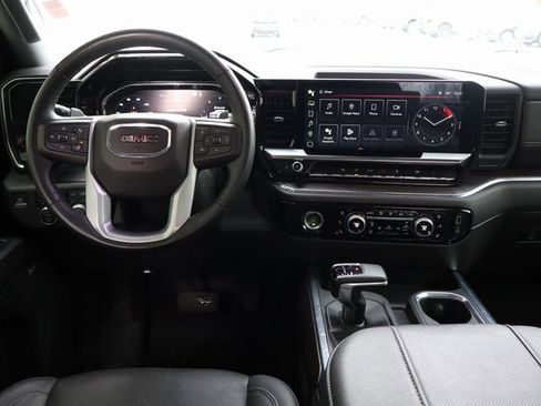 Used 2023 GMC Sierra 1500 SLT w/ SLT Premium Package image 5