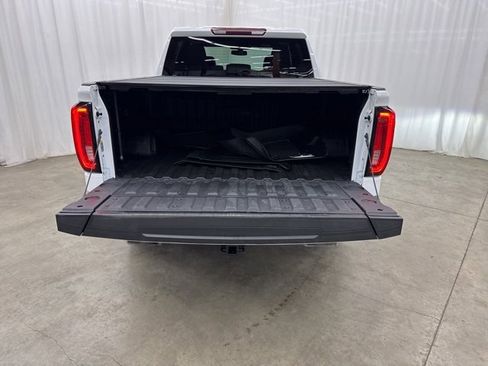 Used 2021 GMC Sierra 1500 AT4 image 29