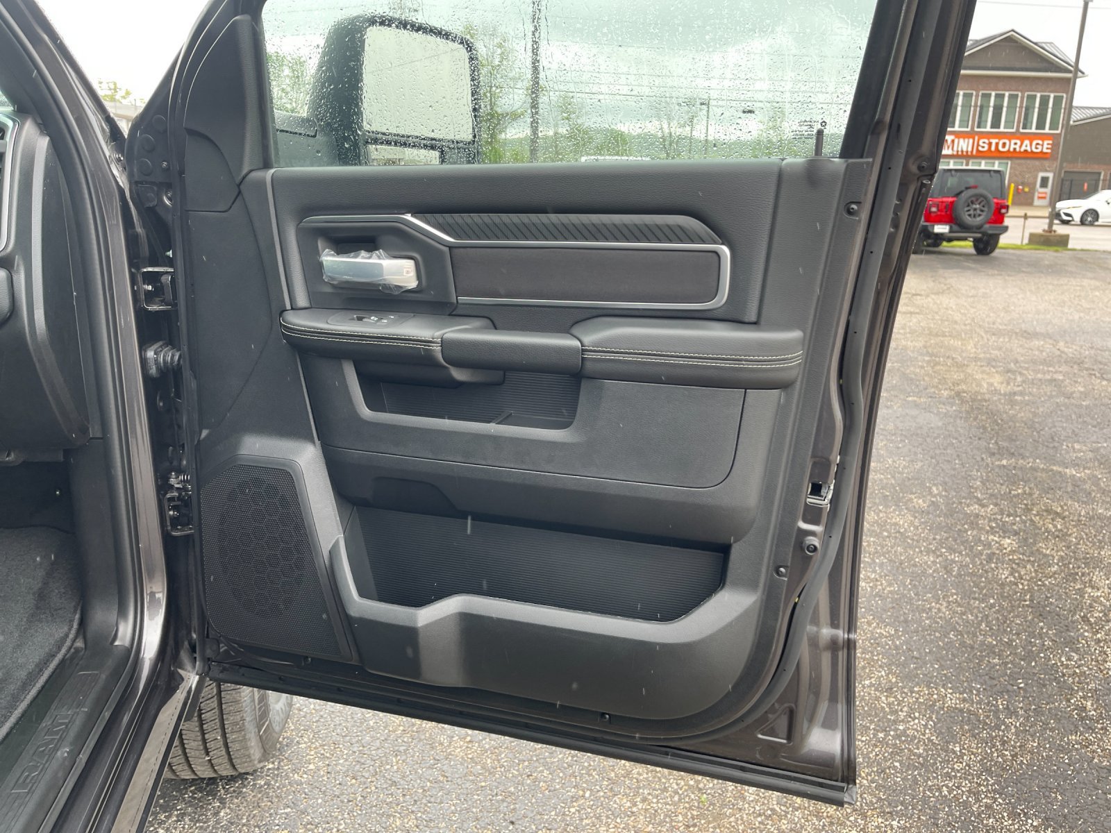 New 2026 RAM 2500 Big Horn AWD/4WD image 18