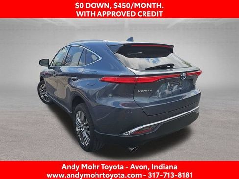 Used 2022 Toyota Venza XLE AWD/4WD image 5