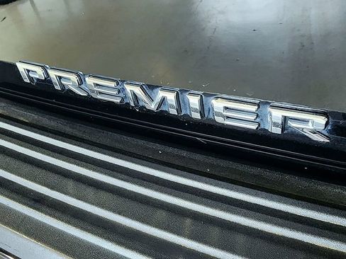 Used 2021 Chevrolet Tahoe Premier image 7