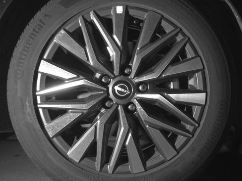 Used 2025 Nissan Altima 2.5 SV image 13