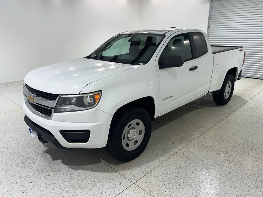 Used 2017 Chevrolet Colorado W/T w/ WT Convenience Package AWD/4WD image 1