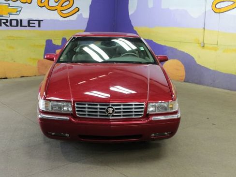 Used 2000 Cadillac Eldorado ESC w/ Comfort/Convenience Pkg FWD image 3