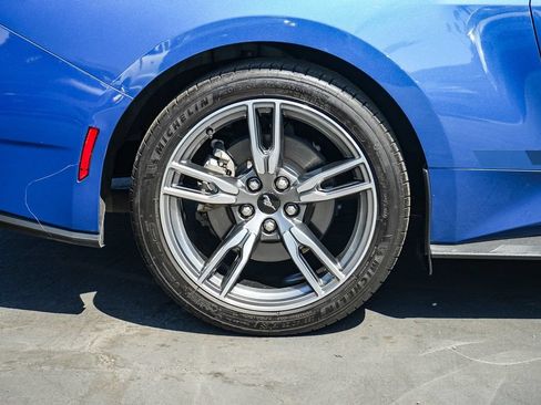 Used 2024 Ford Mustang Coupe RWD image 11