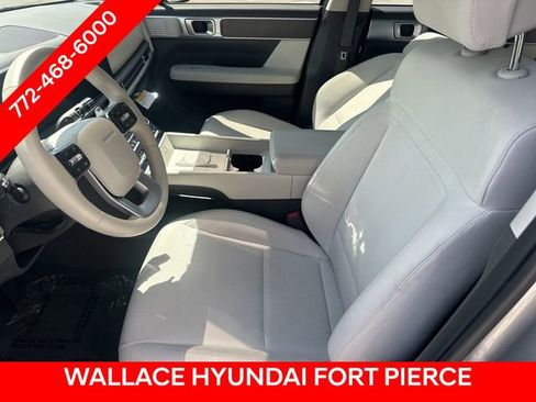 Used 2025 Hyundai Santa Fe SE FWD image 18