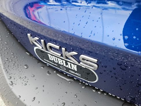 New 2026 Nissan Kicks SR FWD image 9