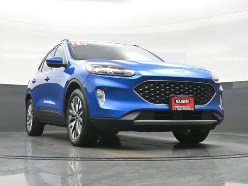 Used 2020 Ford Escape Titanium AWD/4WD image 26
