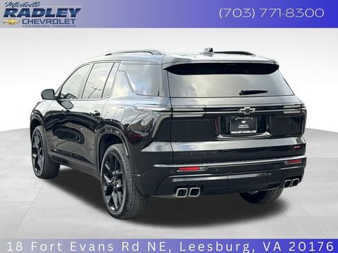 Certified 2024 Chevrolet Traverse RS w/ LPO, Floor Liner Package image 3
