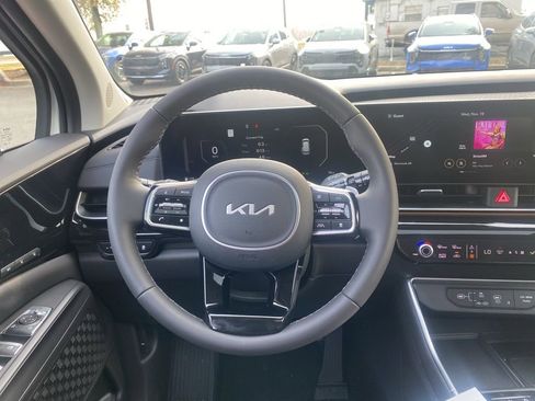 New 2026 Kia Carnival SX Prestige image 16