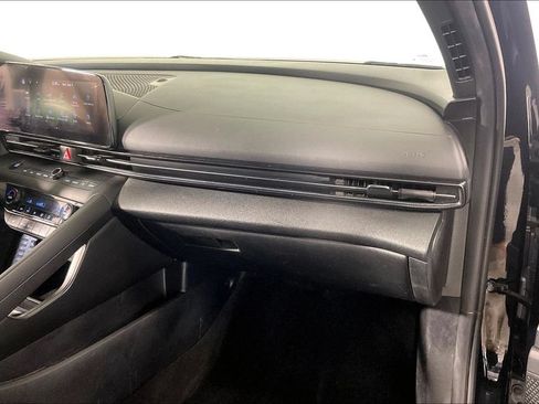 Used 2022 Hyundai Elantra N FWD image 19