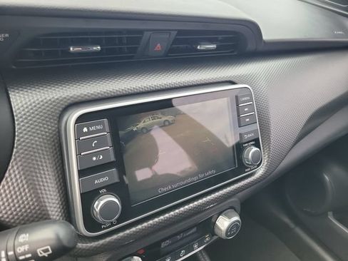 Used 2020 Nissan Kicks SV FWD image 30