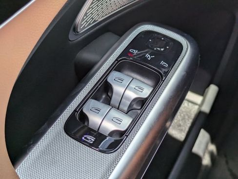 Used 2026 Mercedes-Benz E 350 Sedan image 25