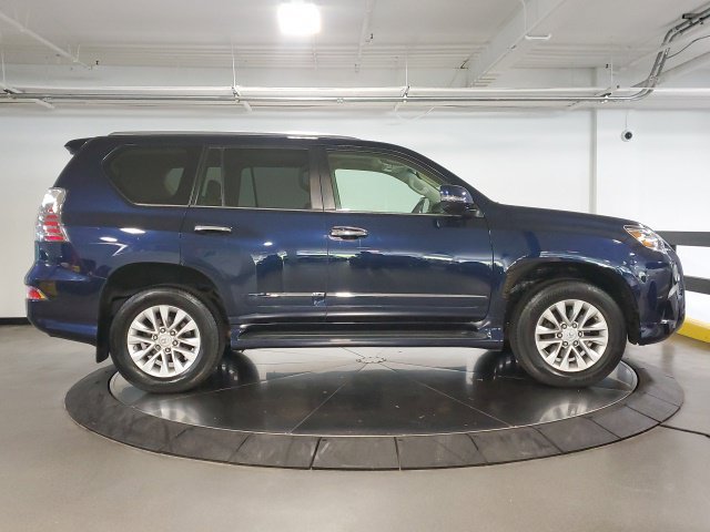 Used 2019 Lexus GX 460 Premium AWD/4WD image 18