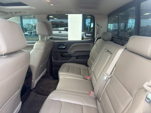 Used 2016 GMC Sierra 1500 Denali w/ Enhanced Driver Alert Package AWD/4WD image 6