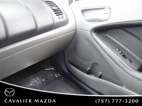 Used 2017 Kia Forte LX w/ LX Popular Package FWD image 30