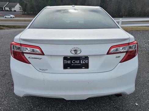 Used 2012 Toyota Camry SE image 5