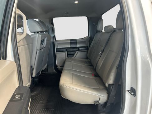 Used 2022 Ford F250 XL w/ STX Appearance Package AWD/4WD image 13