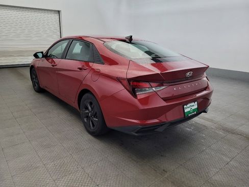 Used 2021 Hyundai Elantra SEL w/ Convenience Package FWD image 5