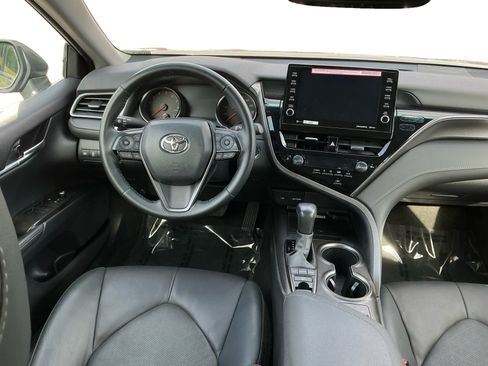 Used 2024 Toyota Camry XSE image 14