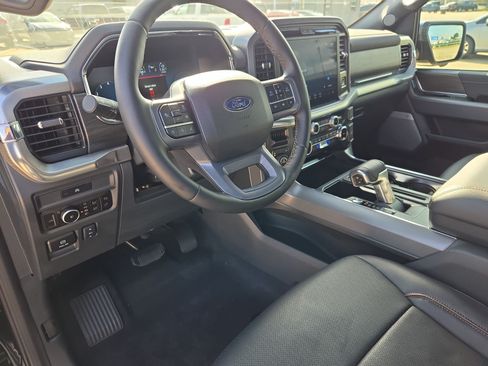 Used 2025 Ford F150 Lariat w/ Equipment Group 501A Mid AWD/4WD image 13