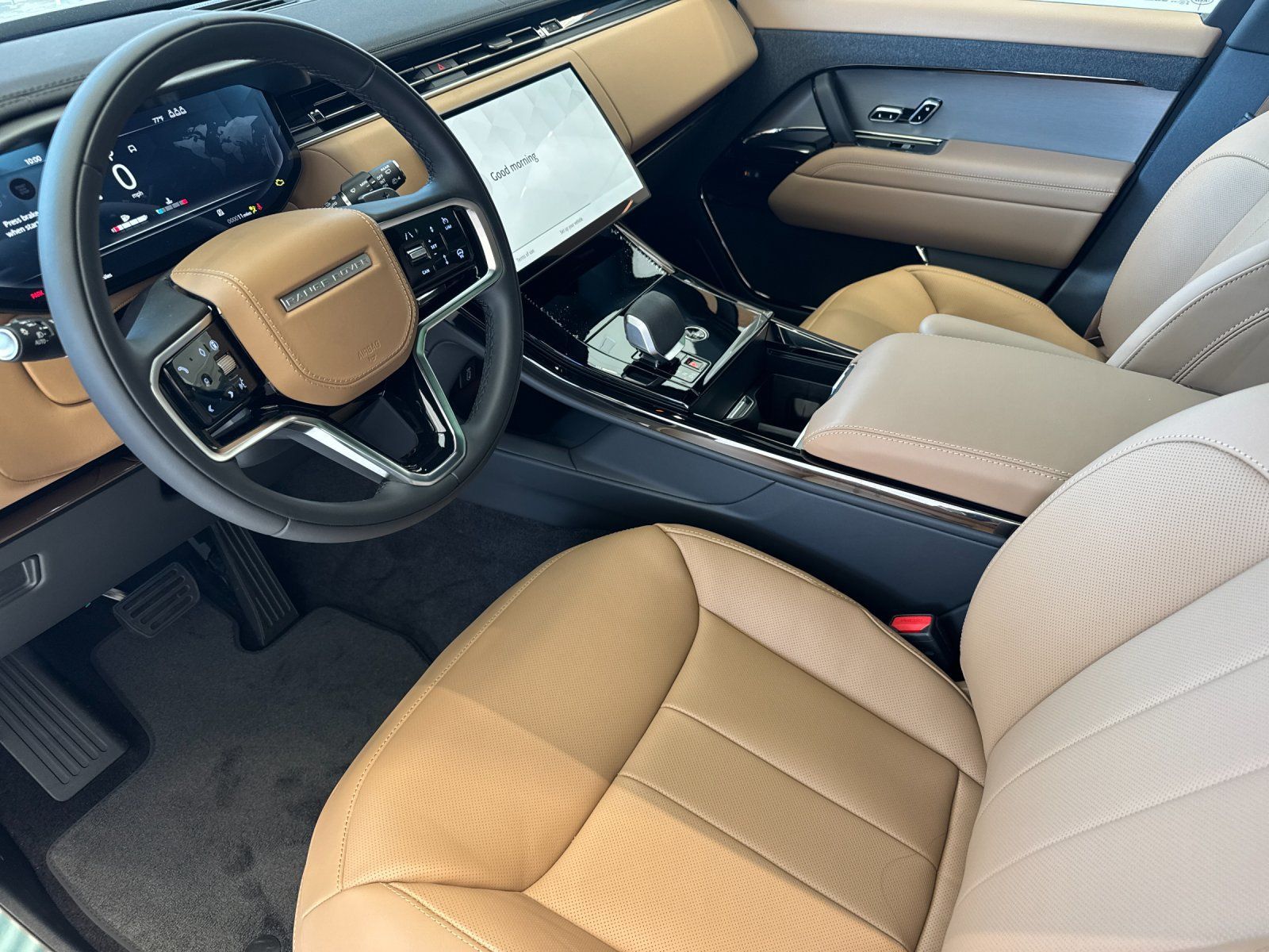Used 2026 Land Rover Range Rover Sport SE AWD/4WD image 9