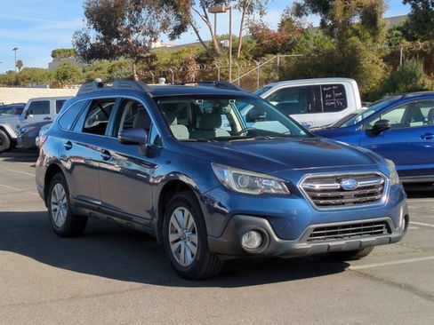 Used 2019 Subaru Outback 2.5i Premium w/ Popular Package #2 image 3